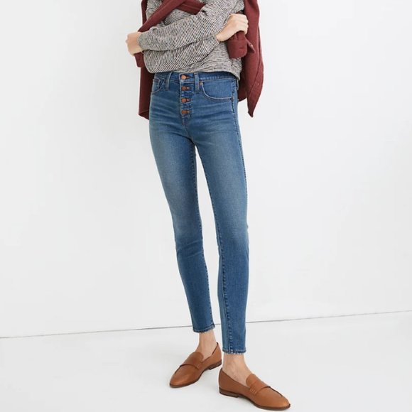 SOLD Madewell 10" Petite High-Rise Skinny Jeans in Dewitt Wash - Picture 2 of 8